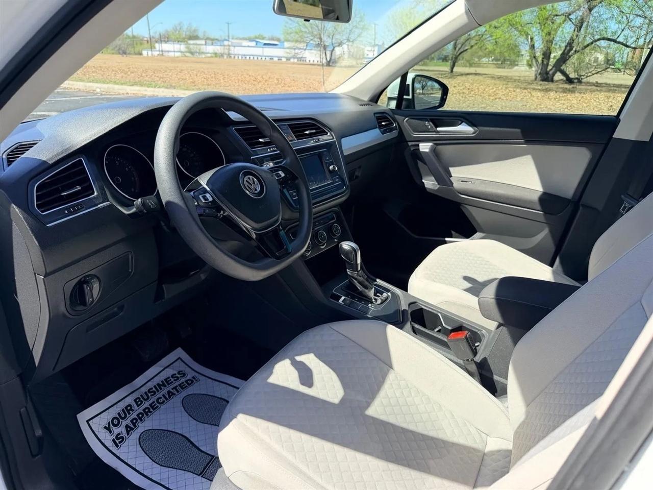 Volkswagen Tiguan  2021