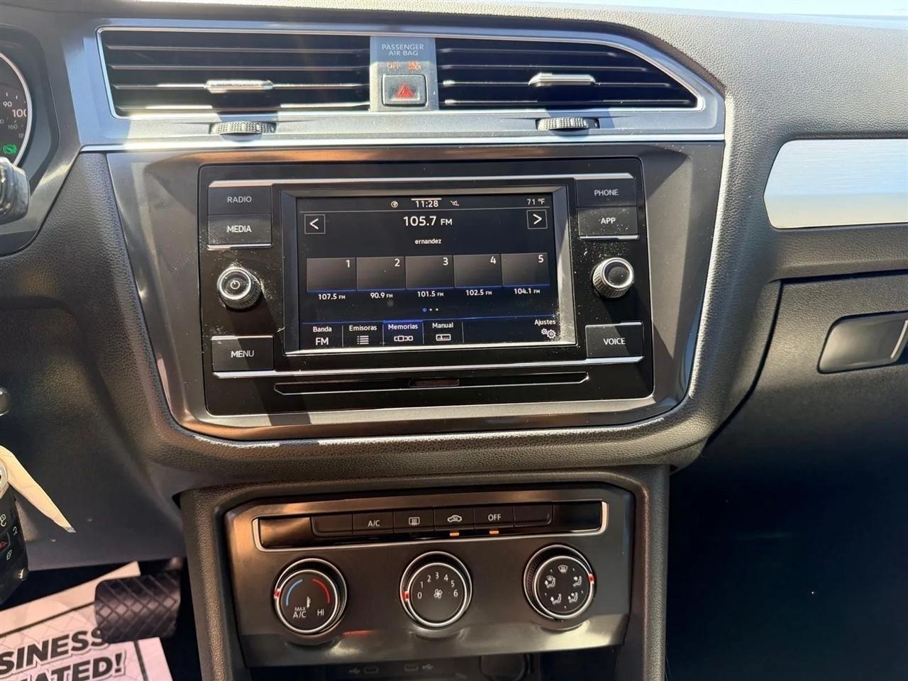 Volkswagen Tiguan  2021