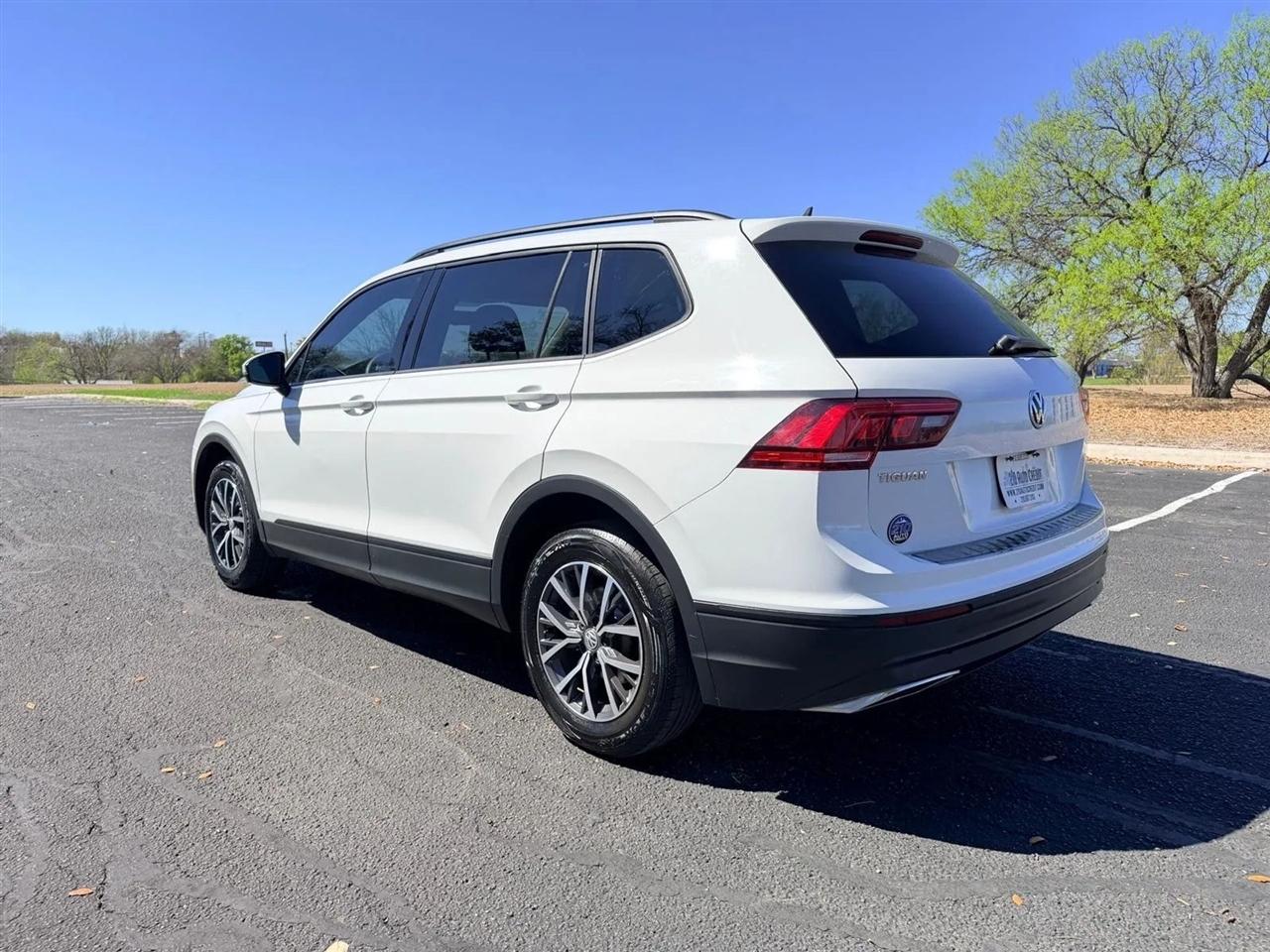 Volkswagen Tiguan  2021