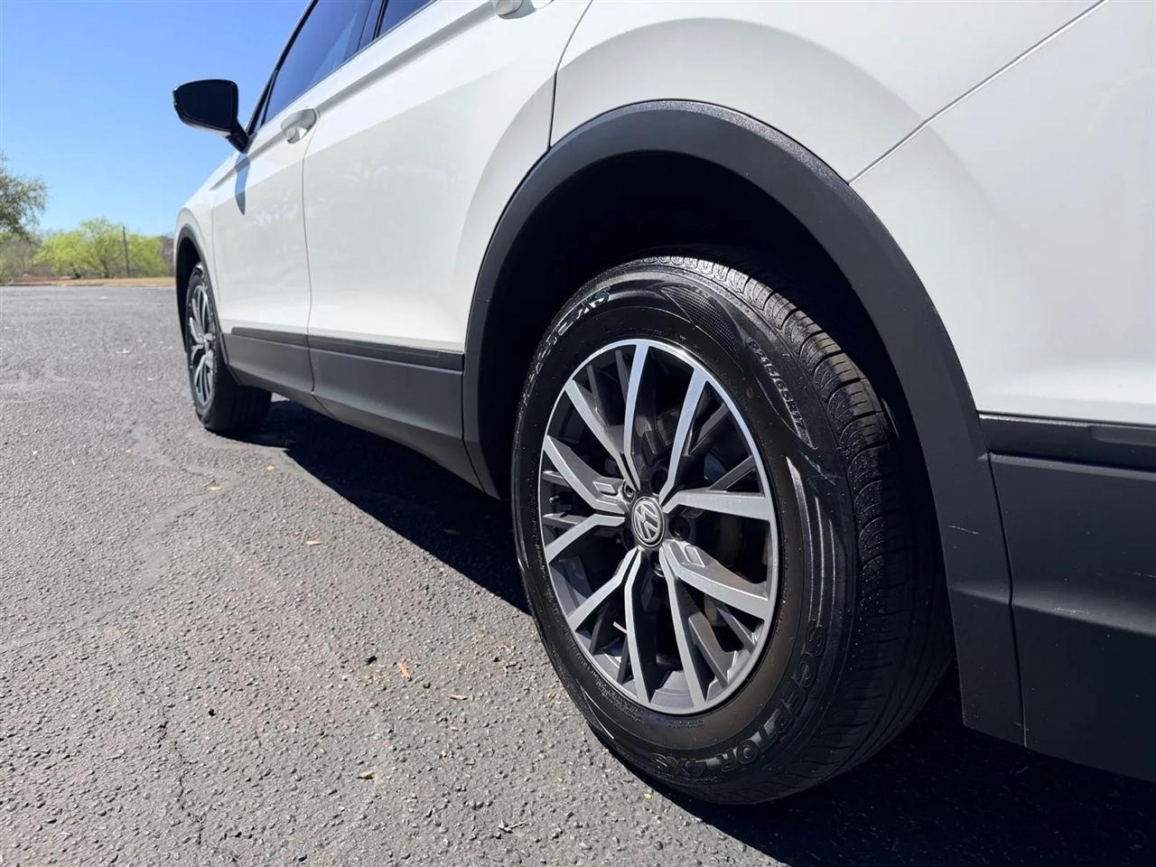 Volkswagen Tiguan  2021