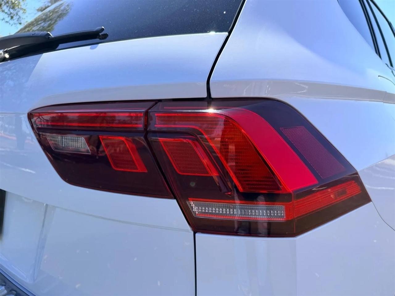 Volkswagen Tiguan  2021