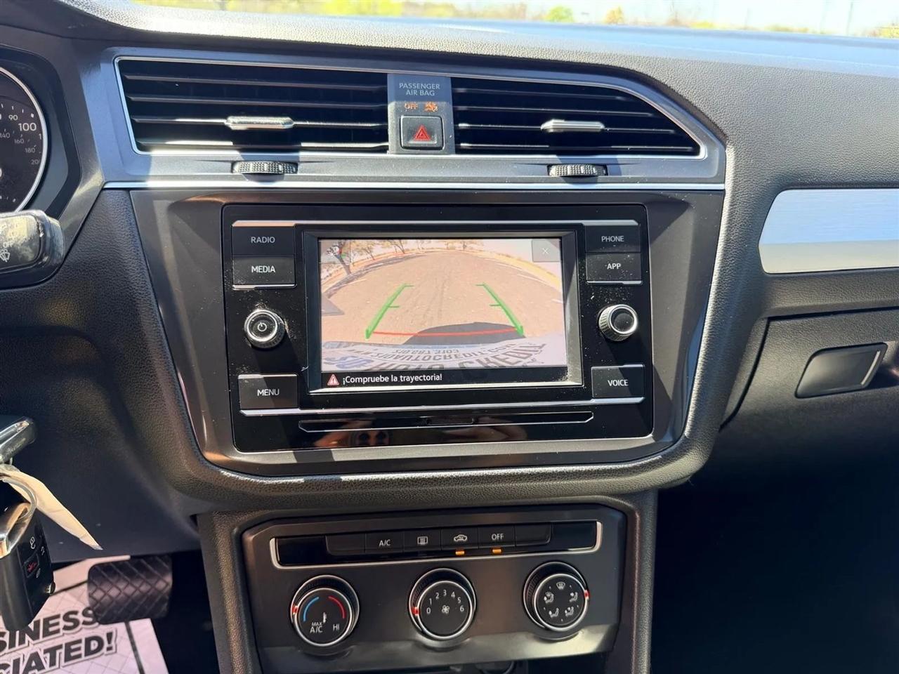 Volkswagen Tiguan  2021