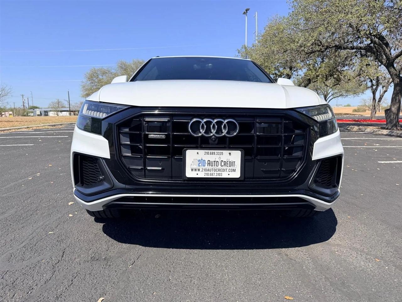 Audi Q8  2020