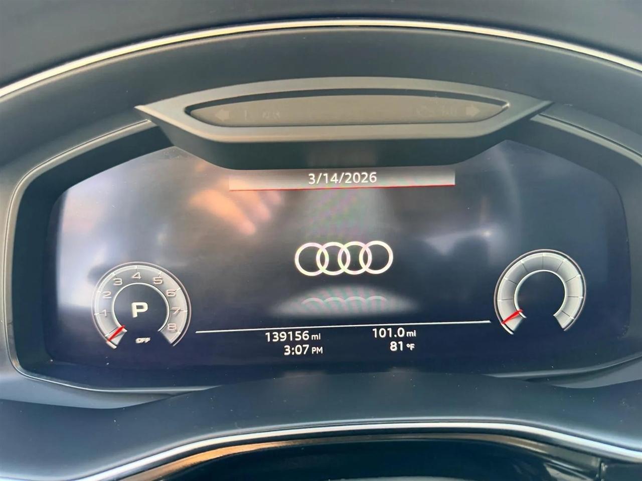 Audi Q8  2020