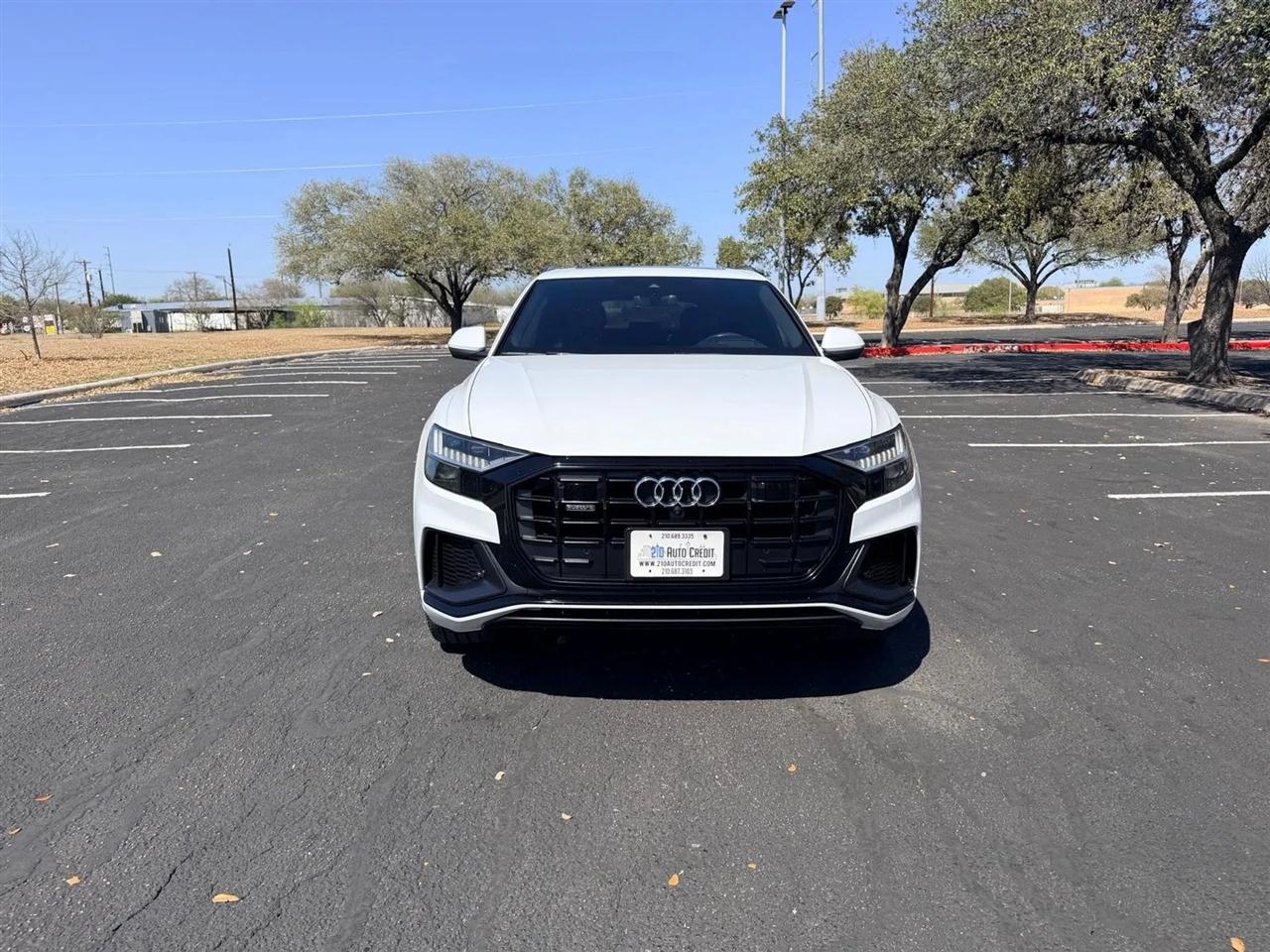 Audi Q8  2020