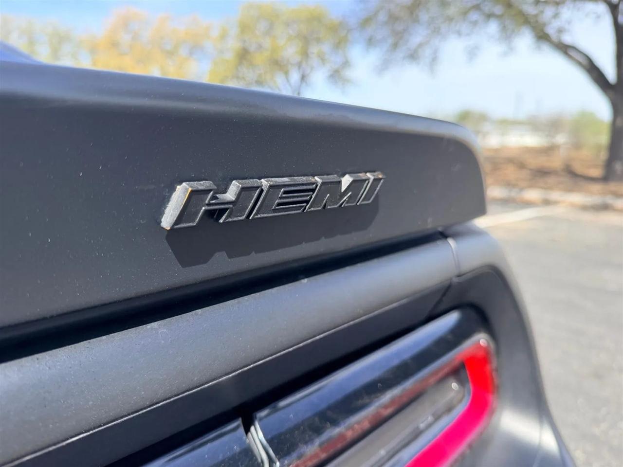 Dodge Challenger  2023