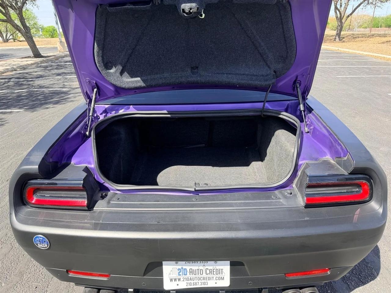 Dodge Challenger  2023