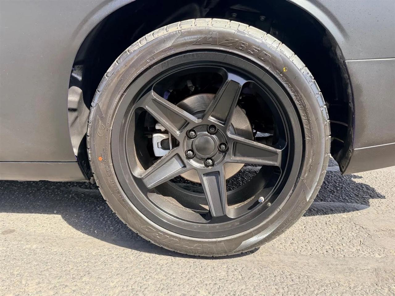 Dodge Challenger  2023