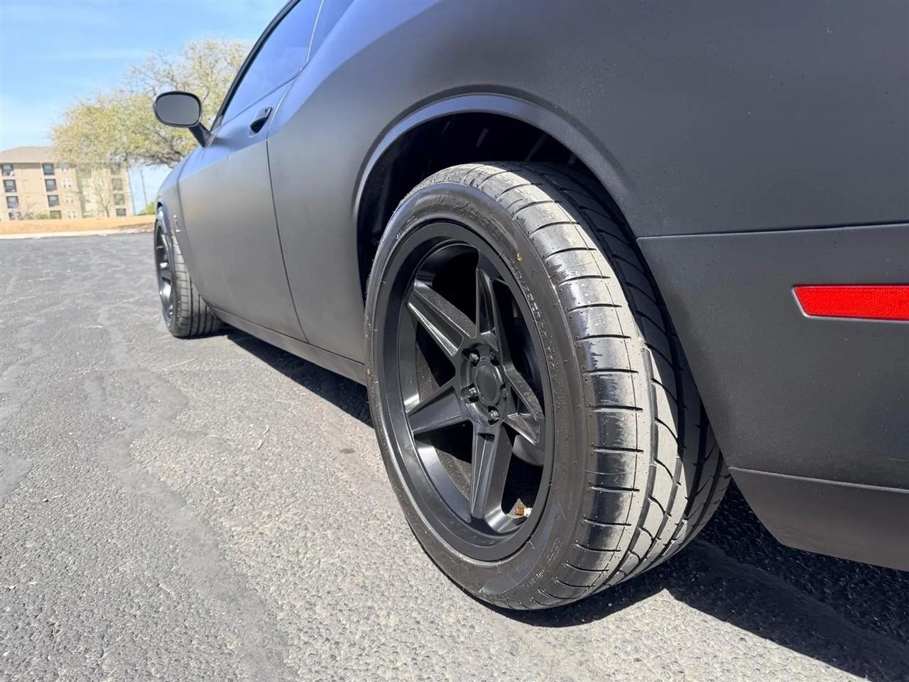 Dodge Challenger  2023