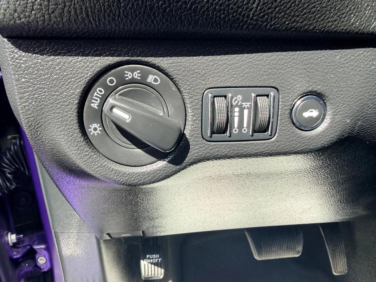 Dodge Challenger  2023