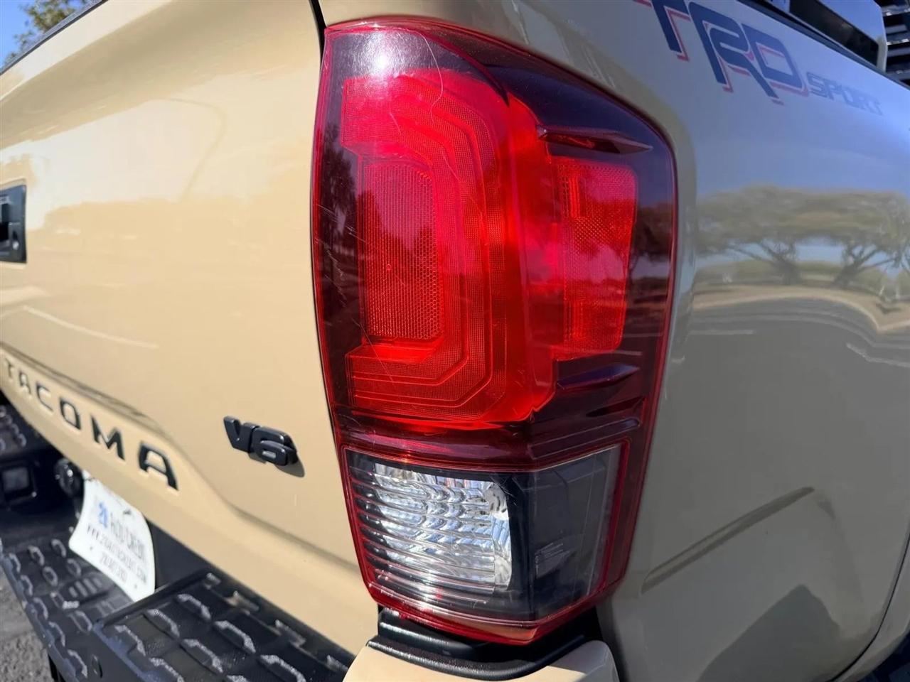 Toyota Tacoma  2019