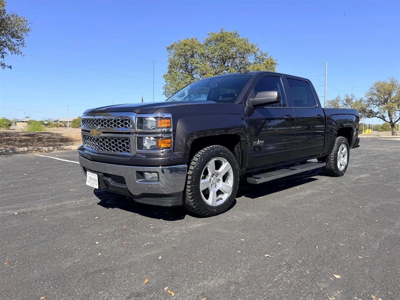 2015 Chevrolet Silverado 1500 LT Pickup 4D 5 3/4 ft