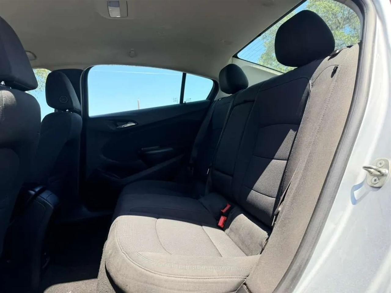 Chevrolet Cruze  2017