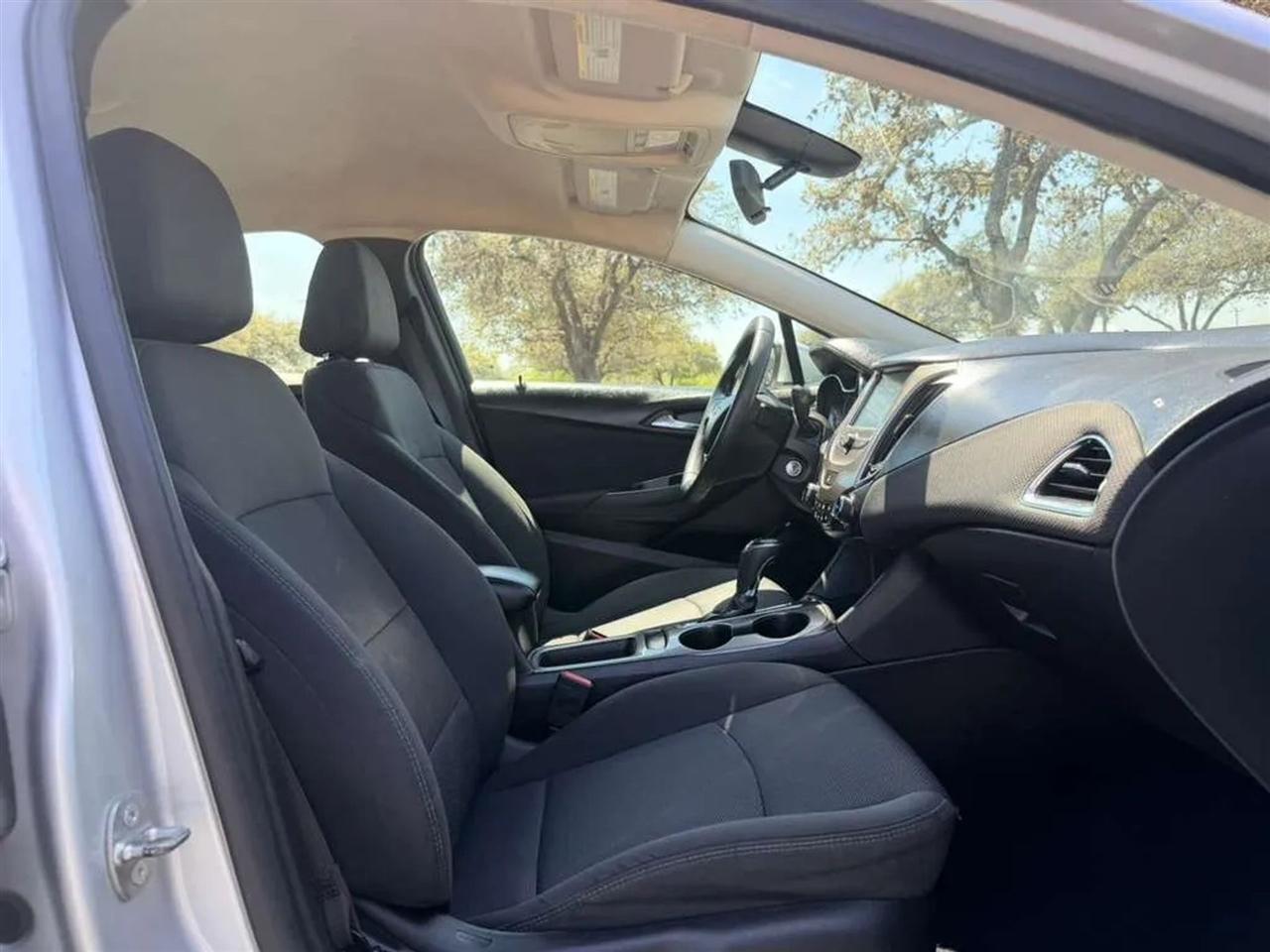 Chevrolet Cruze  2017