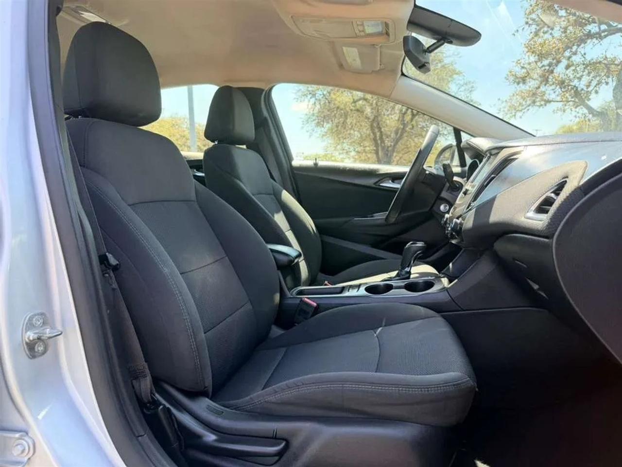 Chevrolet Cruze  2017