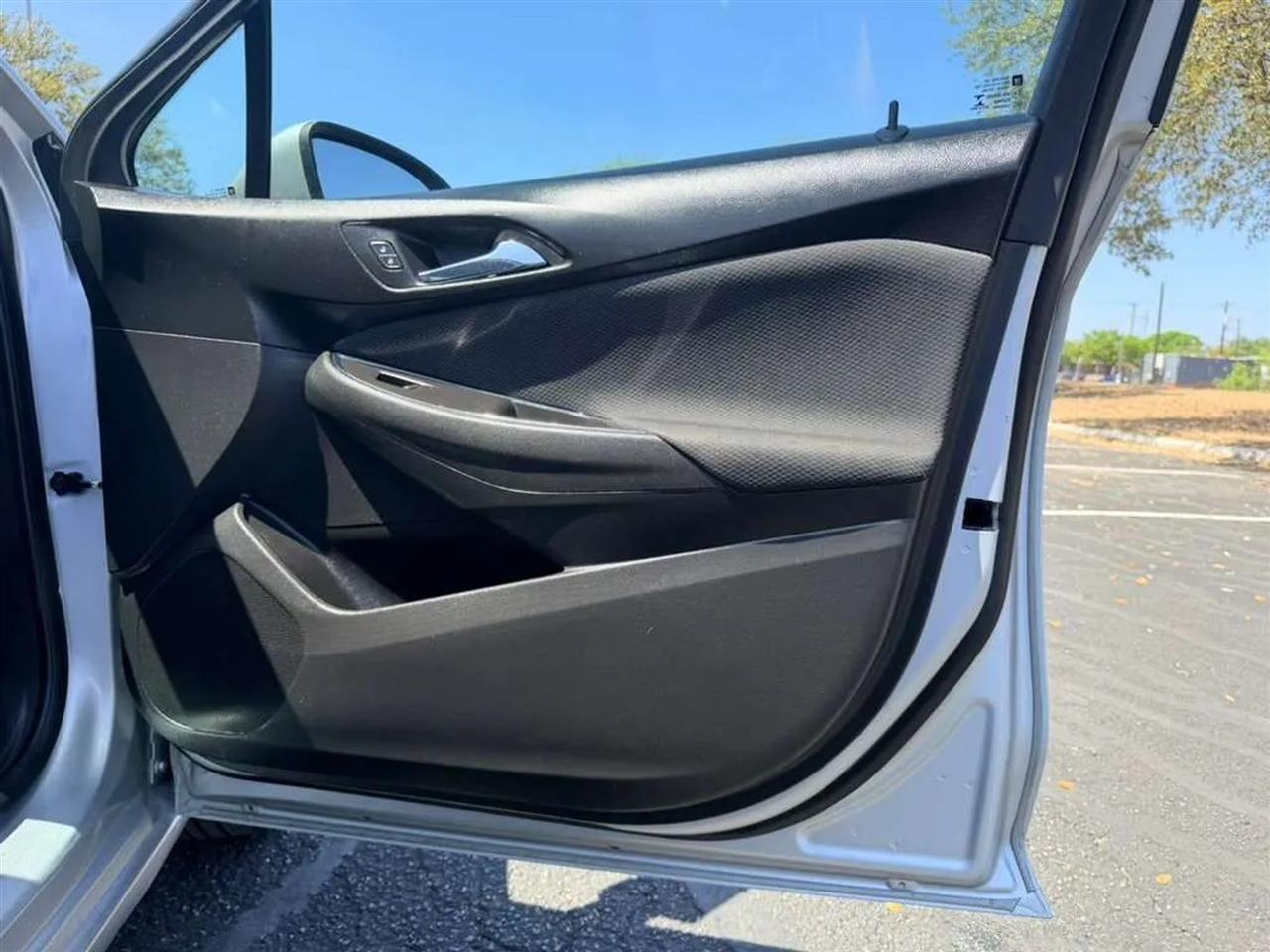 Chevrolet Cruze  2017