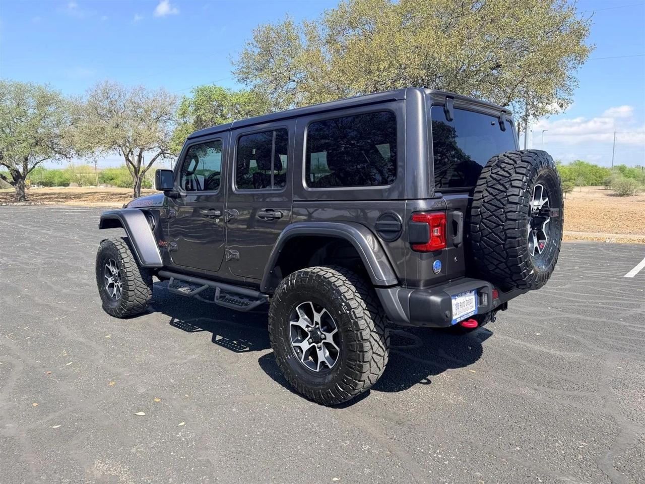 Jeep Wrangler  2019