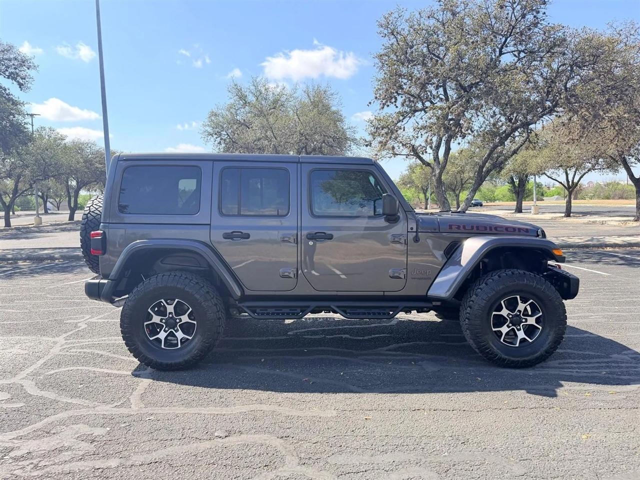 Jeep Wrangler  2019