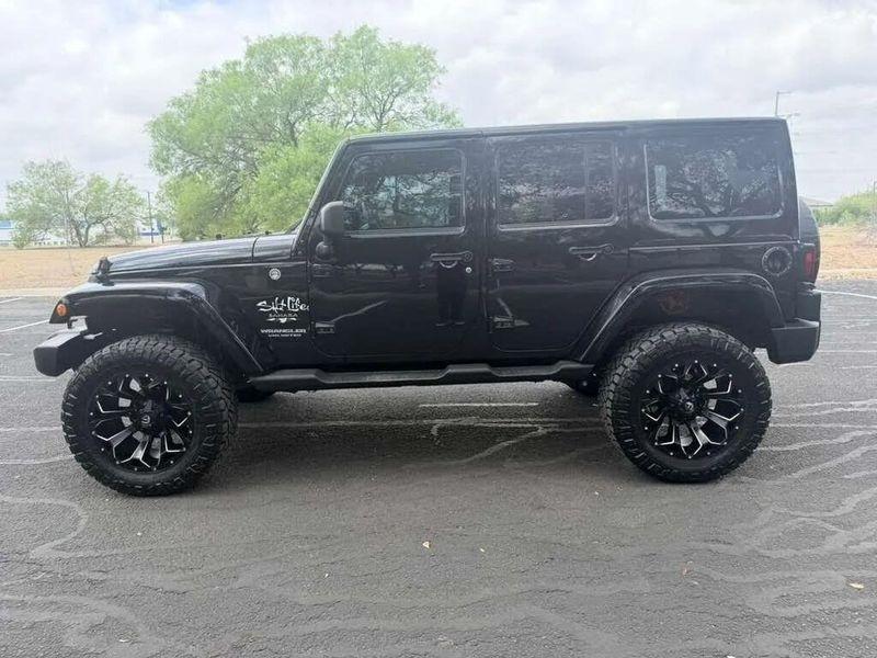 Jeep Wrangler  2017