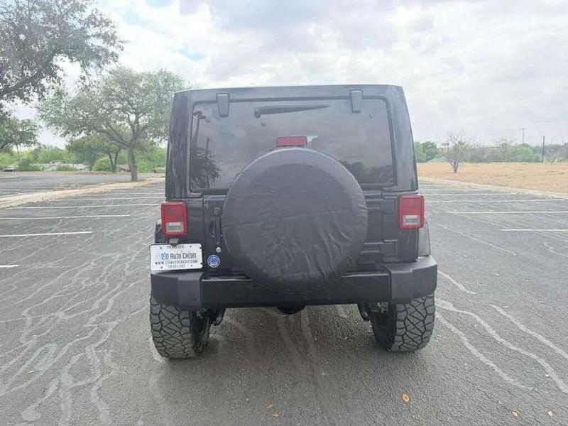 Jeep Wrangler  2017