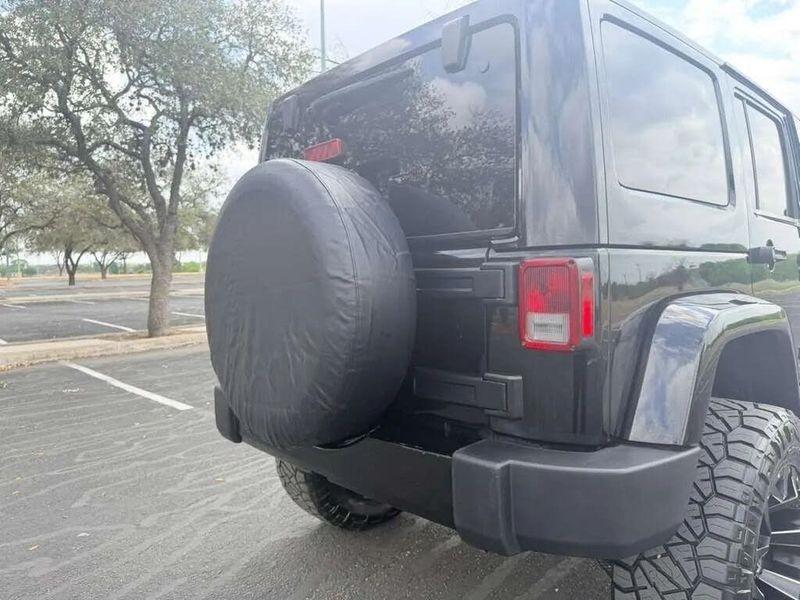 Jeep Wrangler  2017