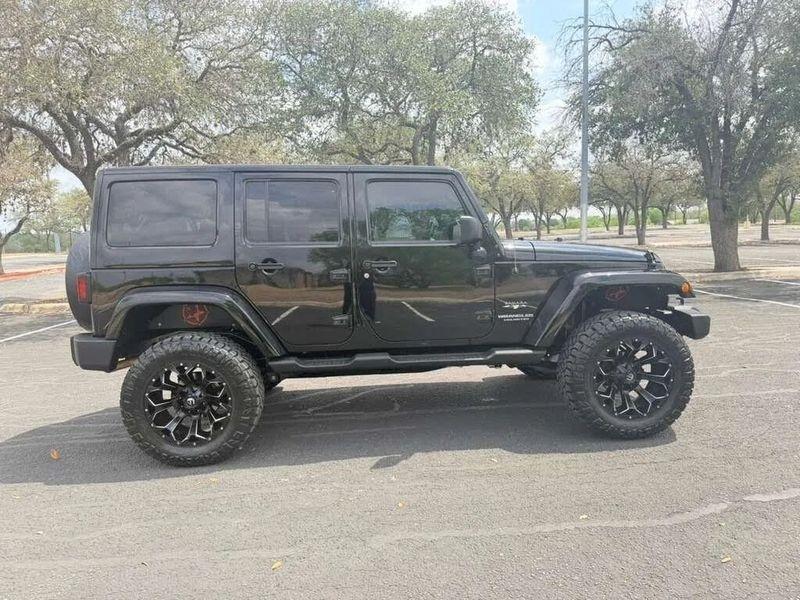 Jeep Wrangler  2017