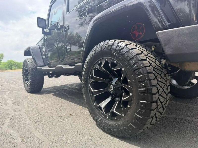 Jeep Wrangler  2017