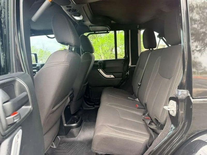 Jeep Wrangler  2017