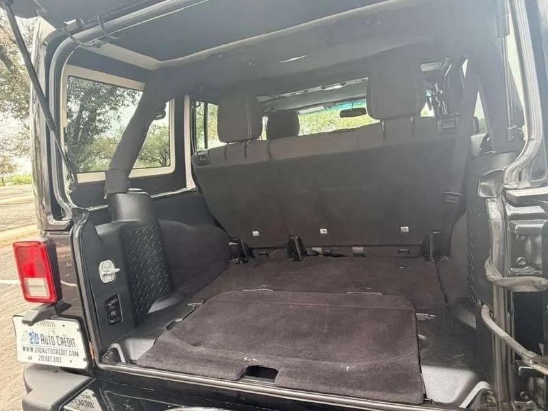 Jeep Wrangler  2017