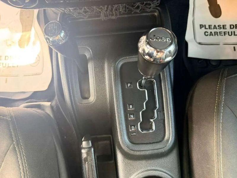 Jeep Wrangler  2017