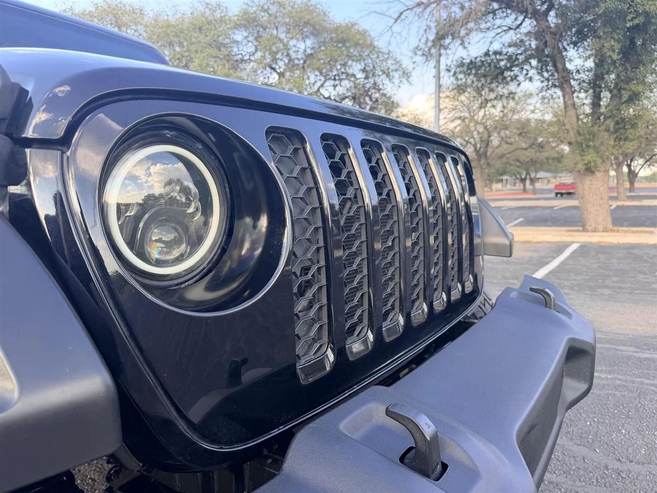 Jeep Gladiator  2020