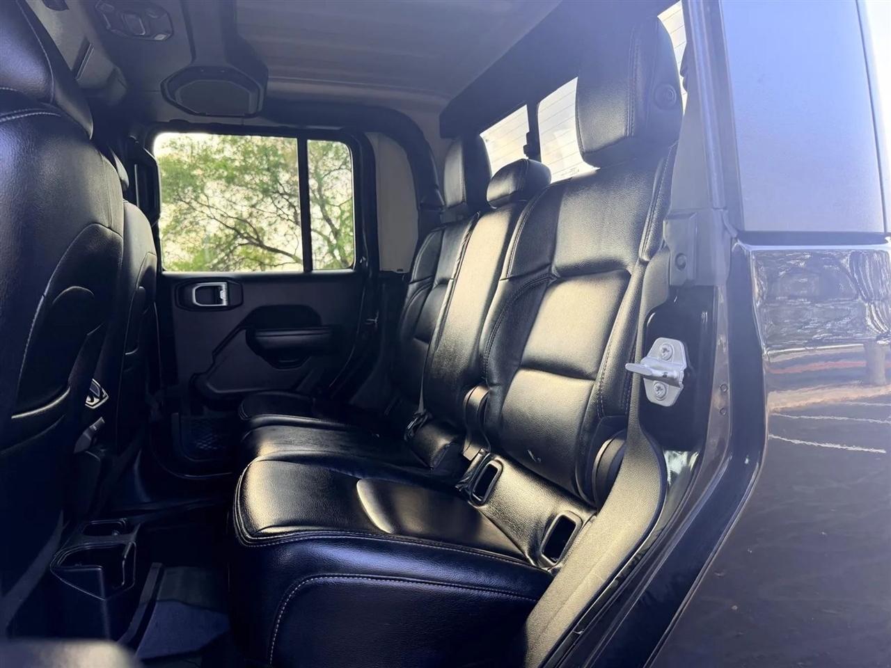 Jeep Gladiator  2020