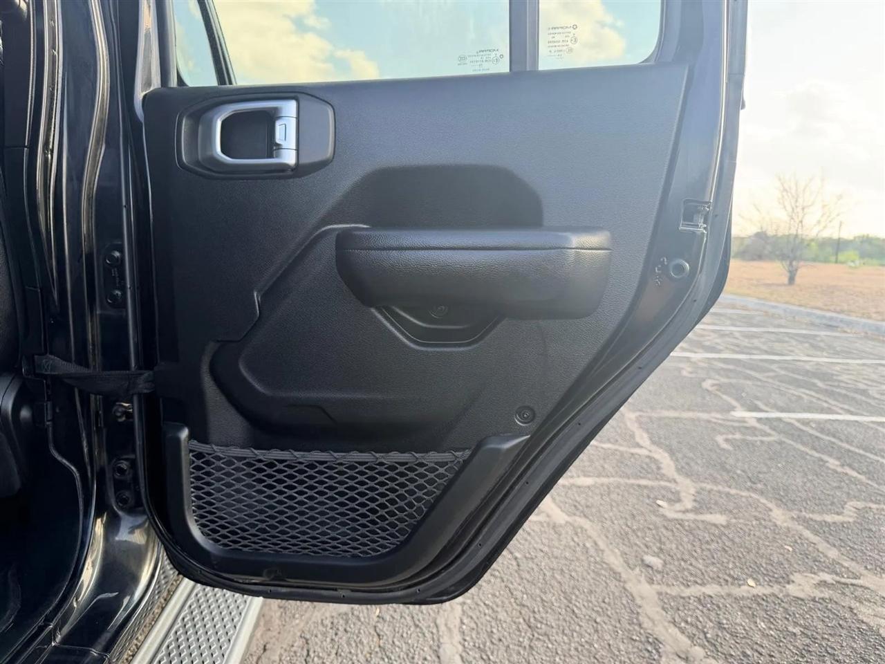 Jeep Gladiator  2020