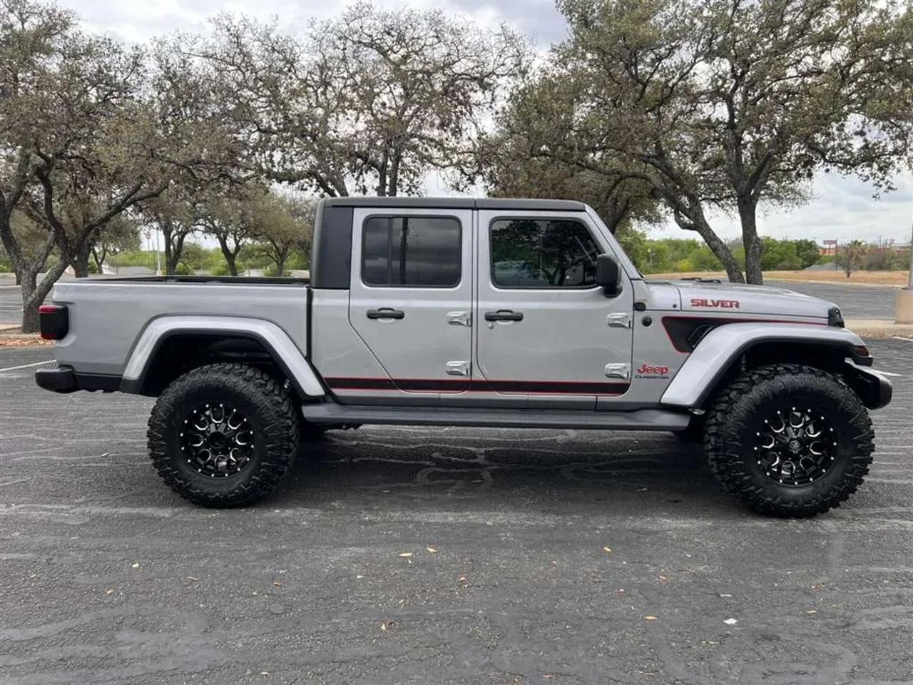 Jeep Gladiator  2020