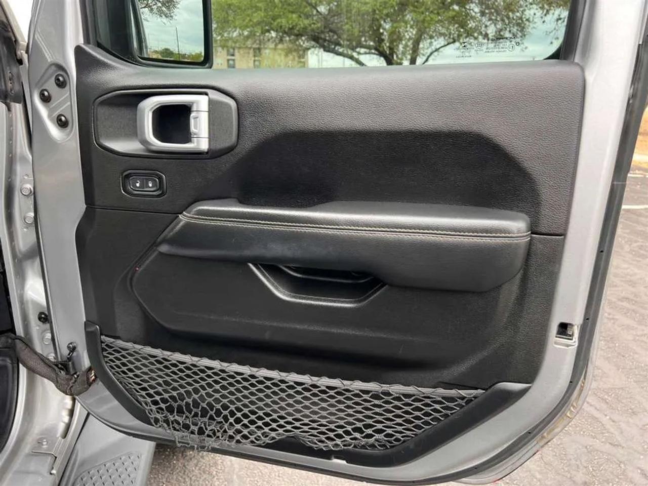 Jeep Gladiator  2020