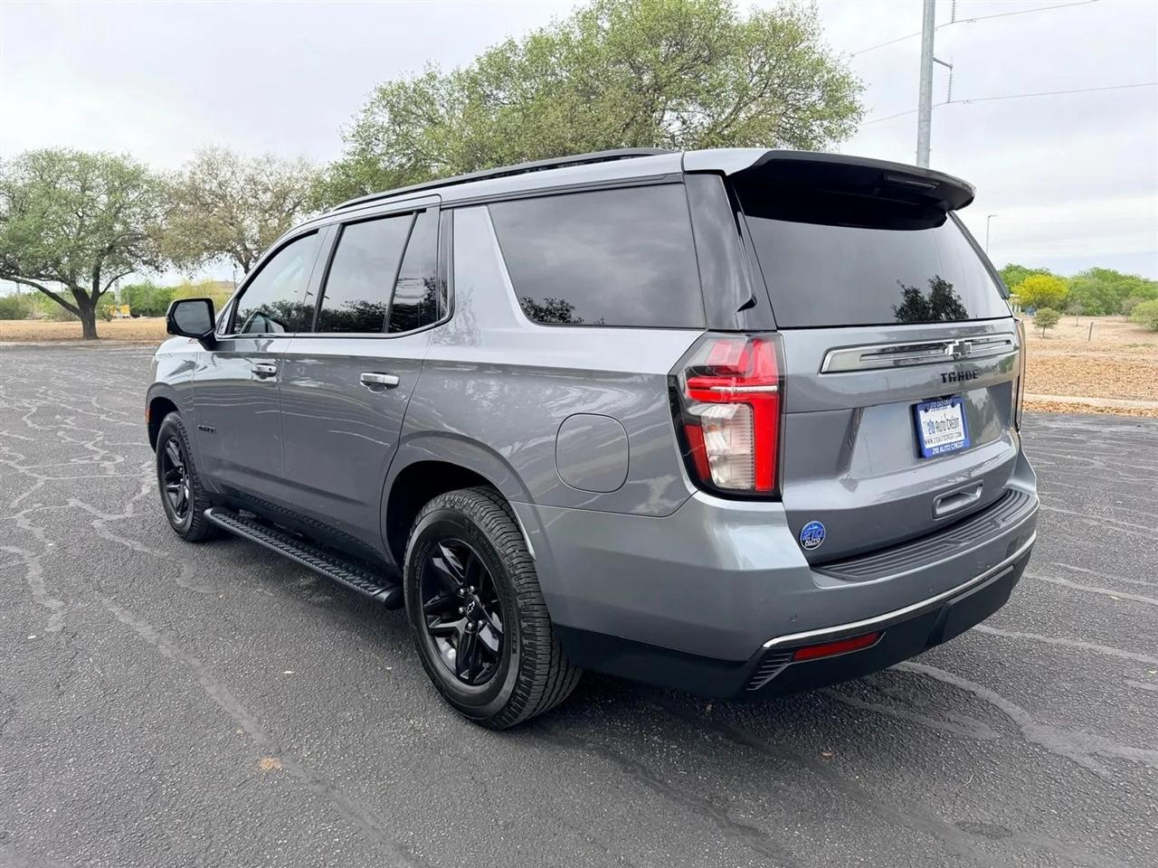 Chevrolet Tahoe  2021