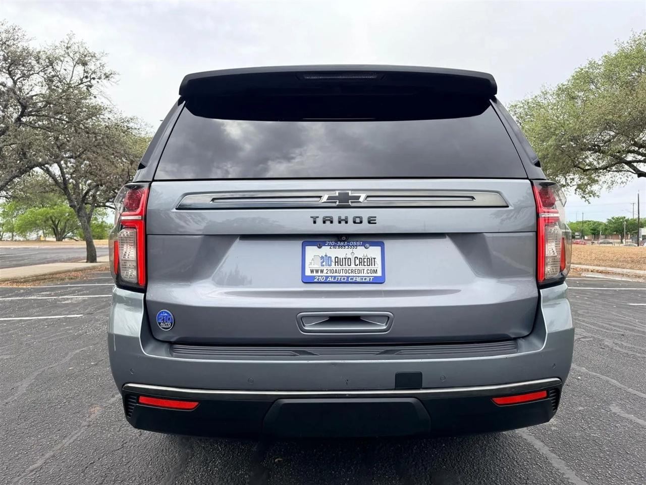 Chevrolet Tahoe  2021