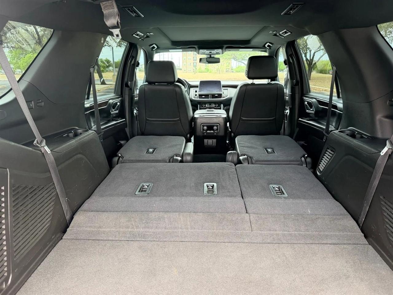 Chevrolet Tahoe  2021