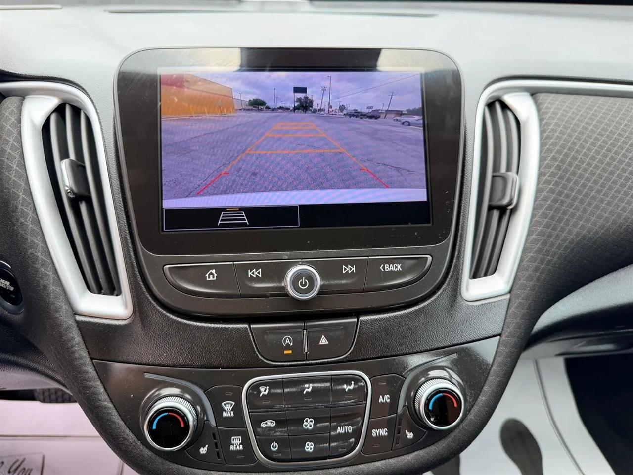 Chevrolet Malibu  2023