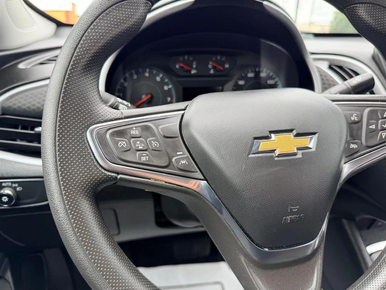 Chevrolet Malibu  2023