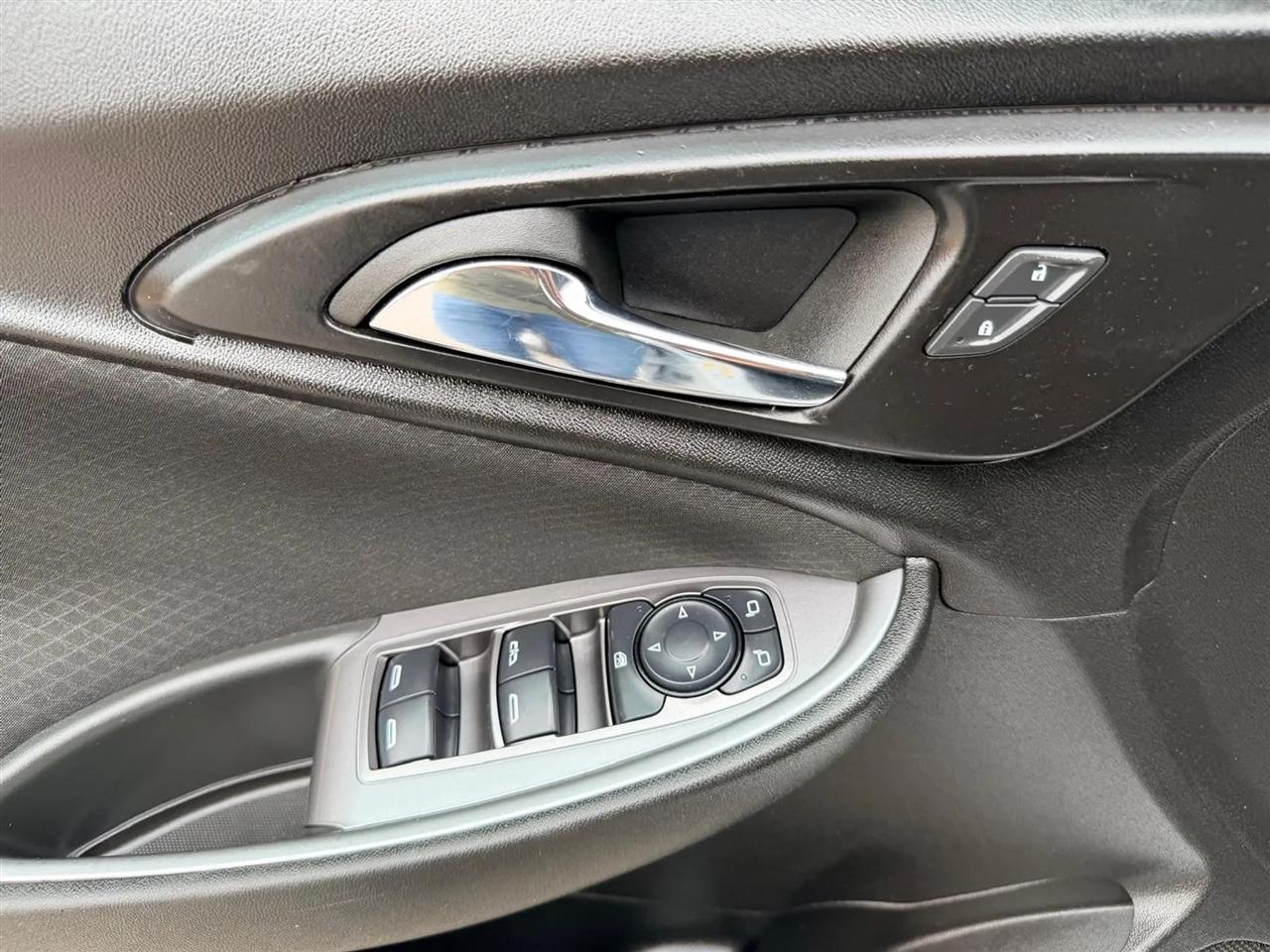 Chevrolet Malibu  2023