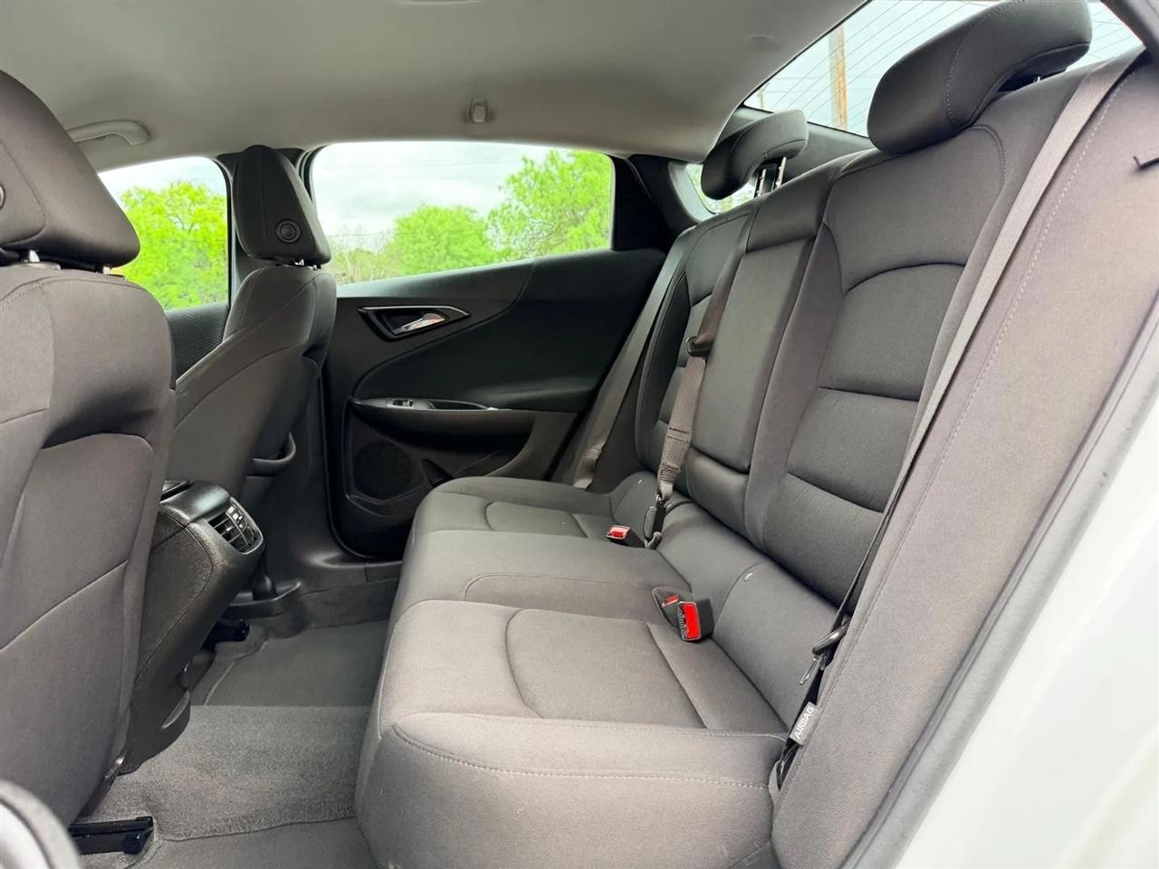 Chevrolet Malibu  2023