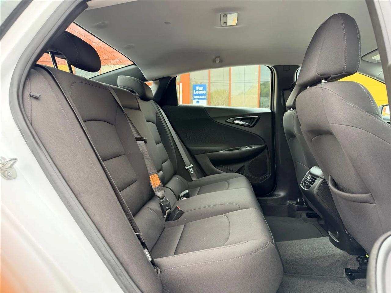 Chevrolet Malibu  2023