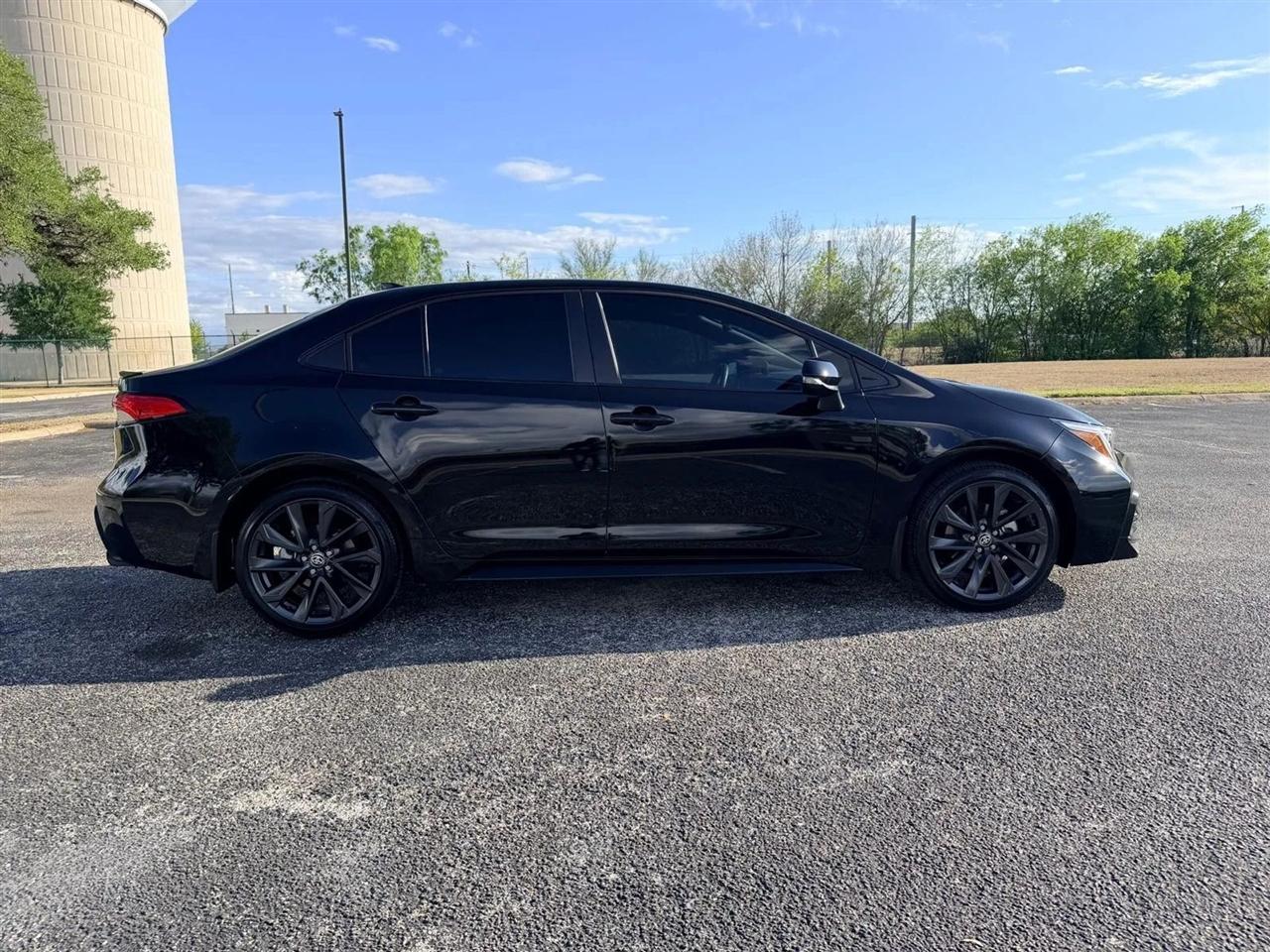 Toyota Corolla  2025