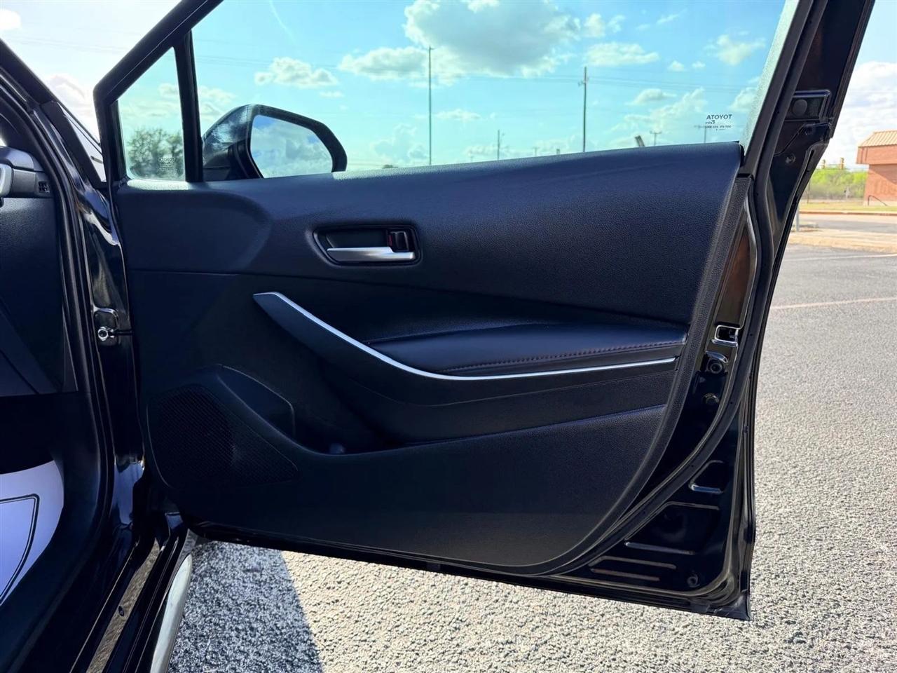 Toyota Corolla  2025