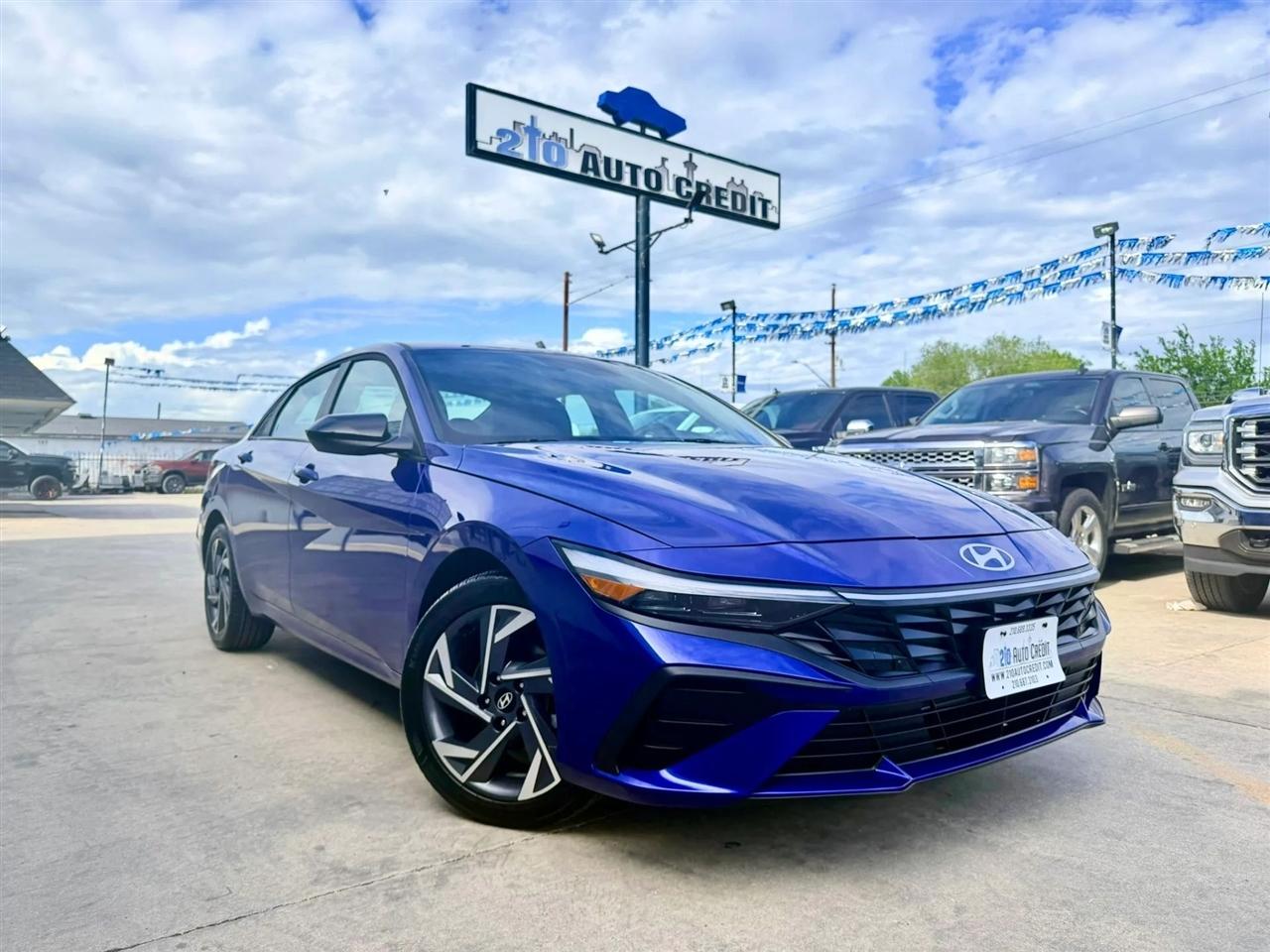 Hyundai Elantra  2025