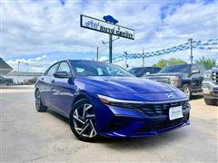 2025 Hyundai Elantra 