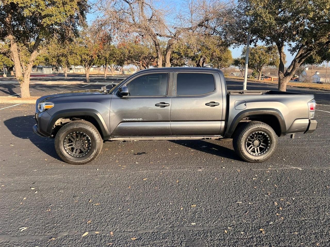 Toyota Tacoma  2020