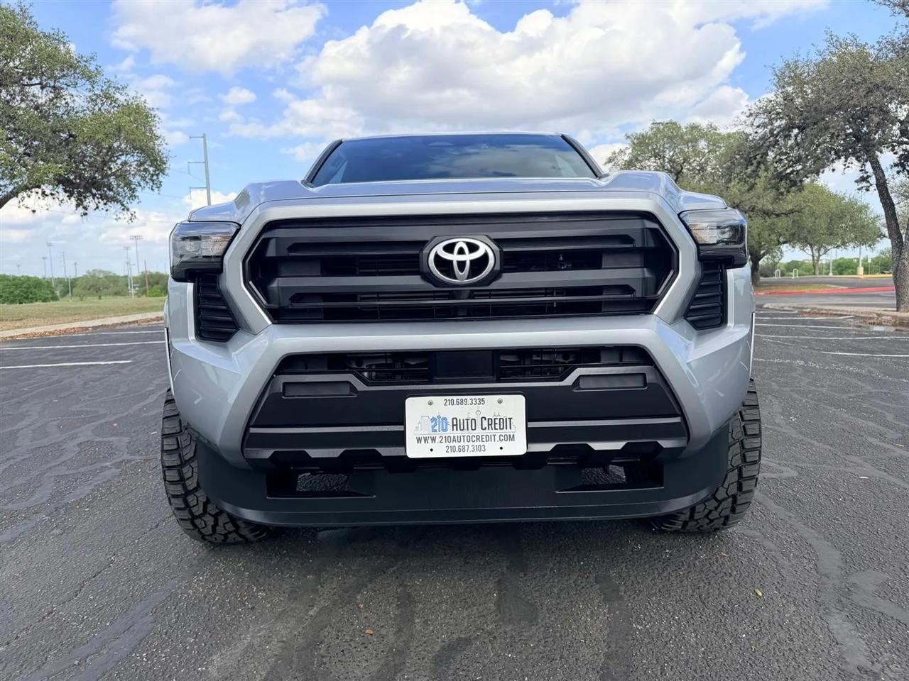Toyota Tacoma  2024