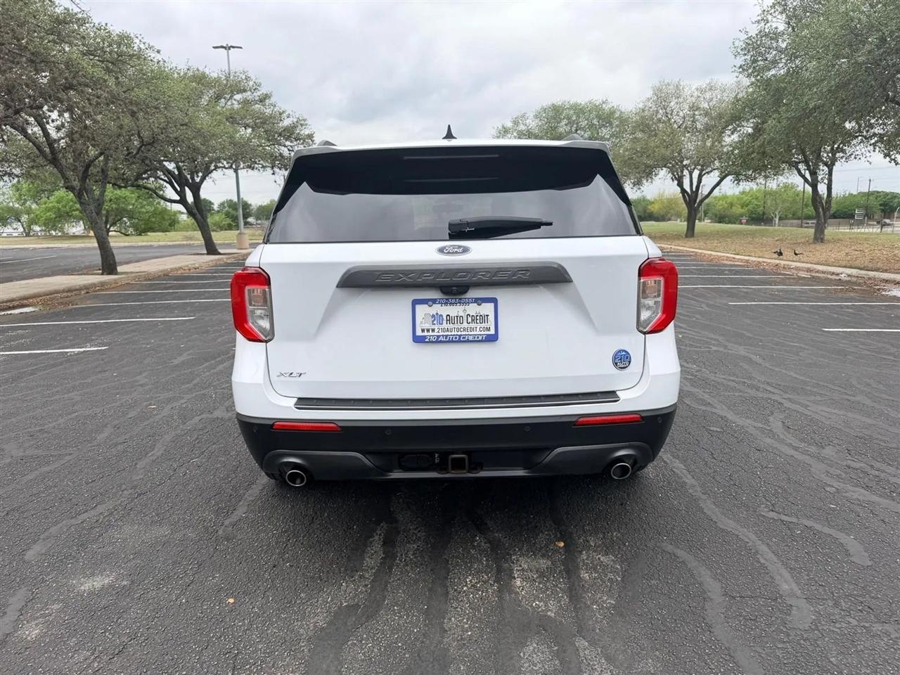 Ford Explorer  2021